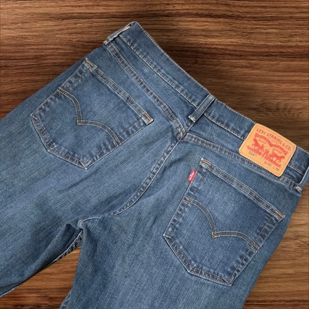 Levi's 514 Classic Straight Leg Jeans